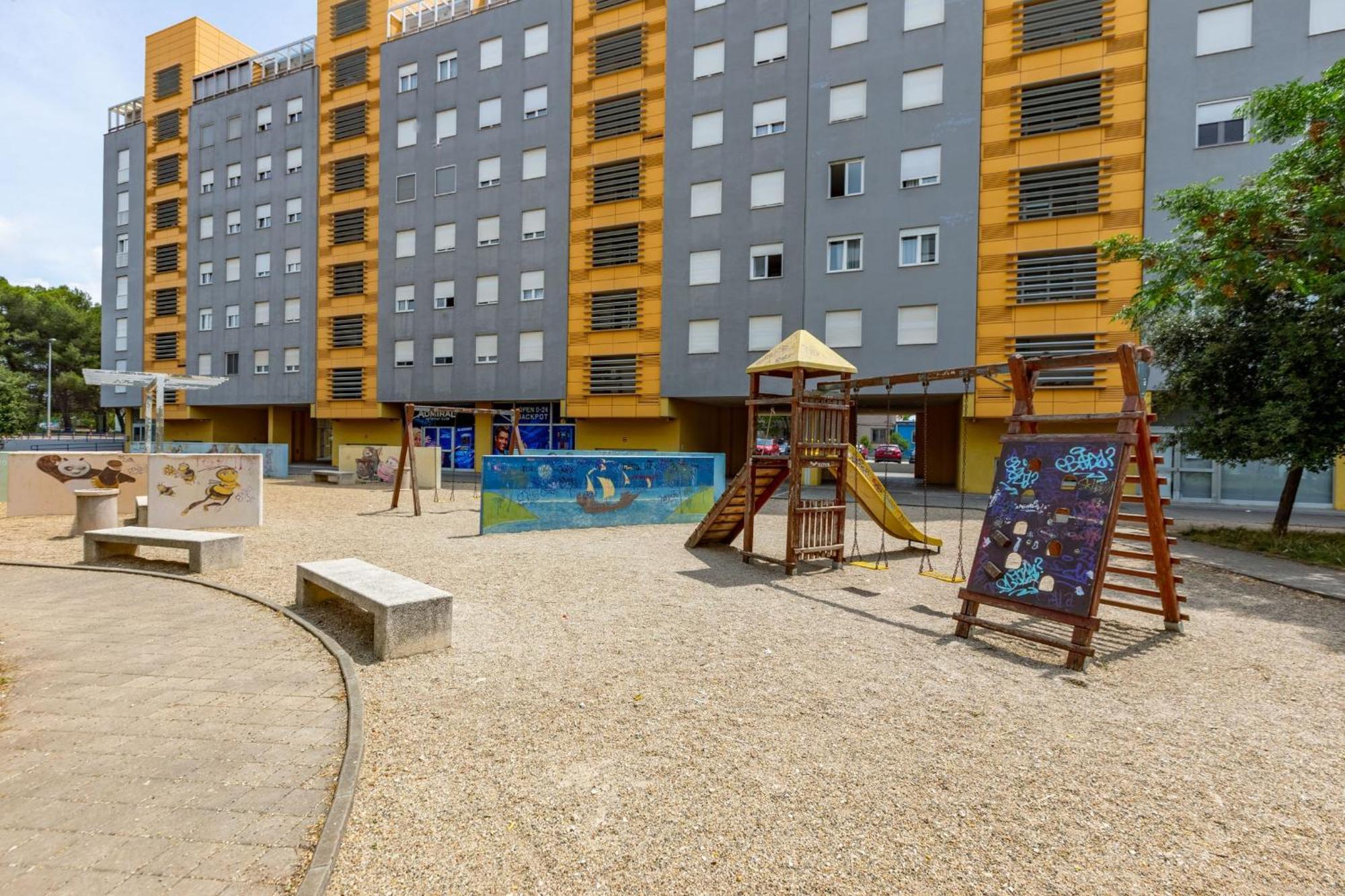 Amarena Studio With Parking Zadar Exterior foto